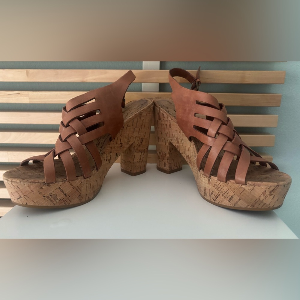 Lauren Ralph Lauren Brown Platform Sandals View 5